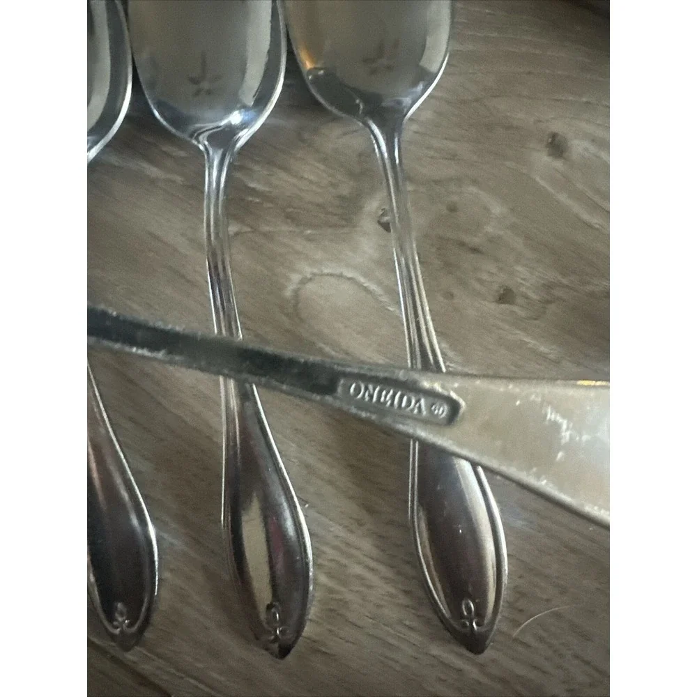 Oneida Stainless Temple 6 Place Oval Soup Spoon‎ 1 Teaspoon